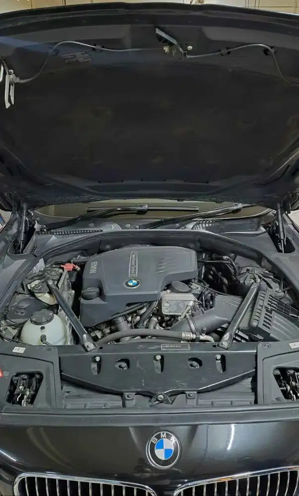 BMW 528i 2013 Bensin