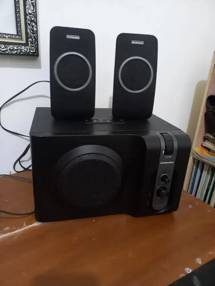 Simbada speaker
