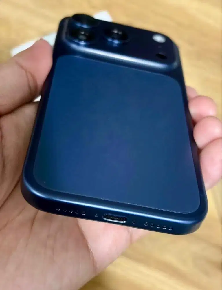Iphone Xr 128gb custom ip 17 pro
