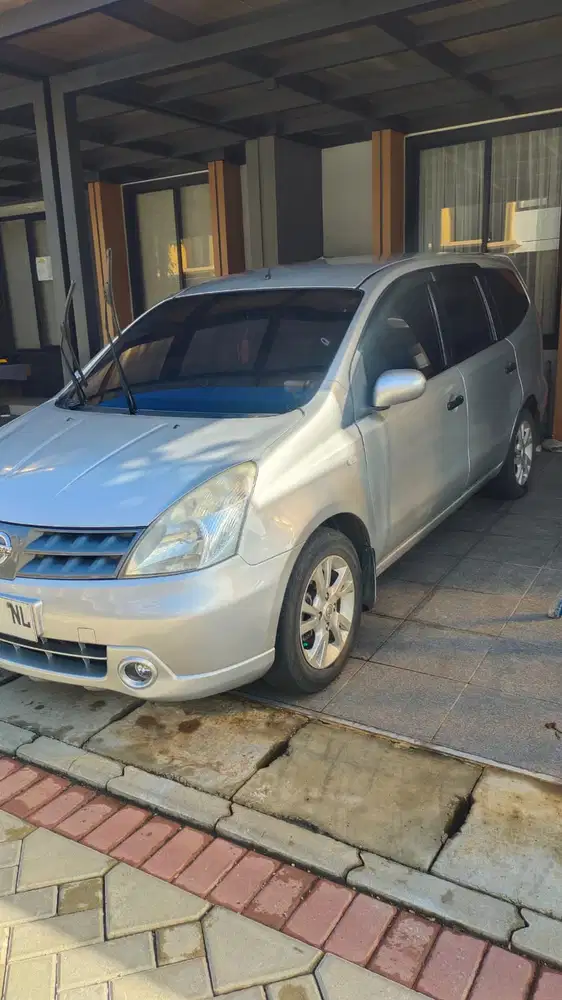 Nissan Livina 2007 Bensin