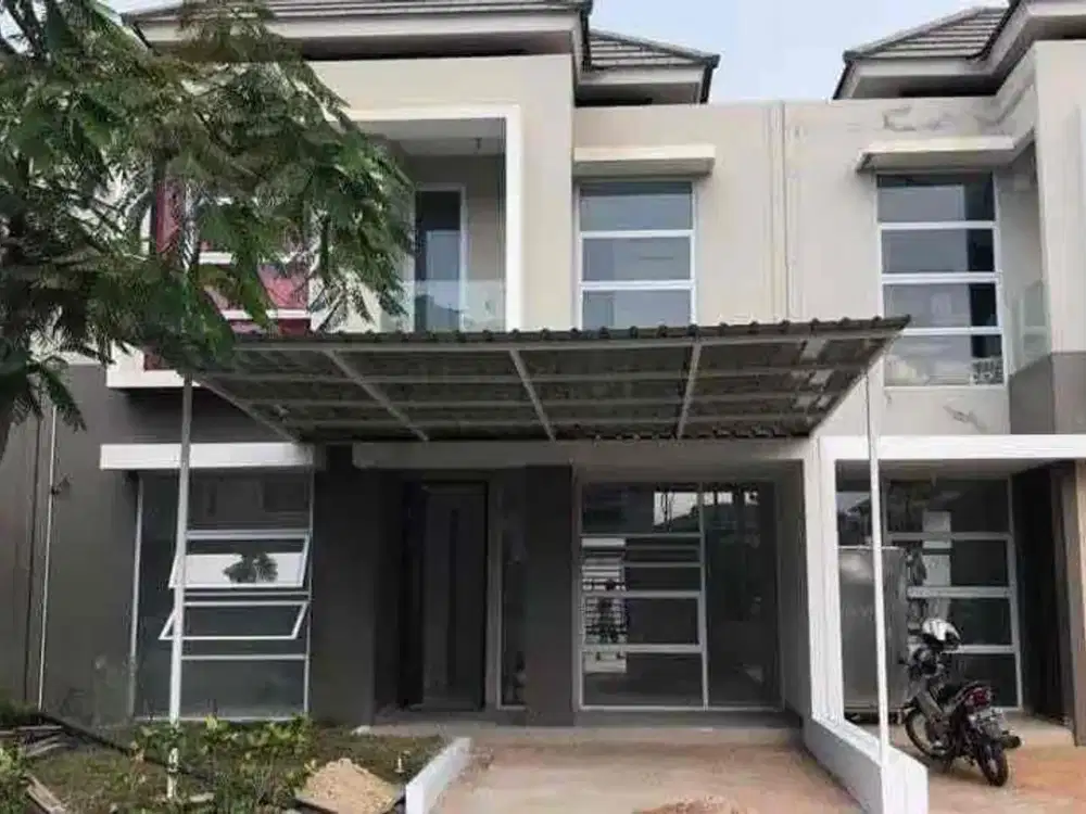 DISEWAKAN RUMAH 2 LANTAI FURNISH ROYAL GRANDE SIAP HUNI