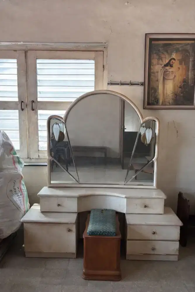 Jual 1 set tempat tidur