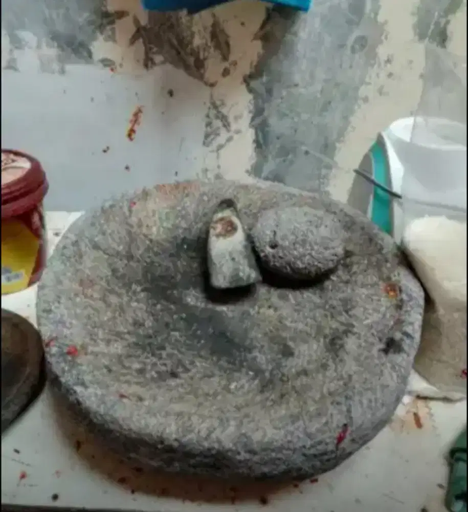 Batu giling asli batu