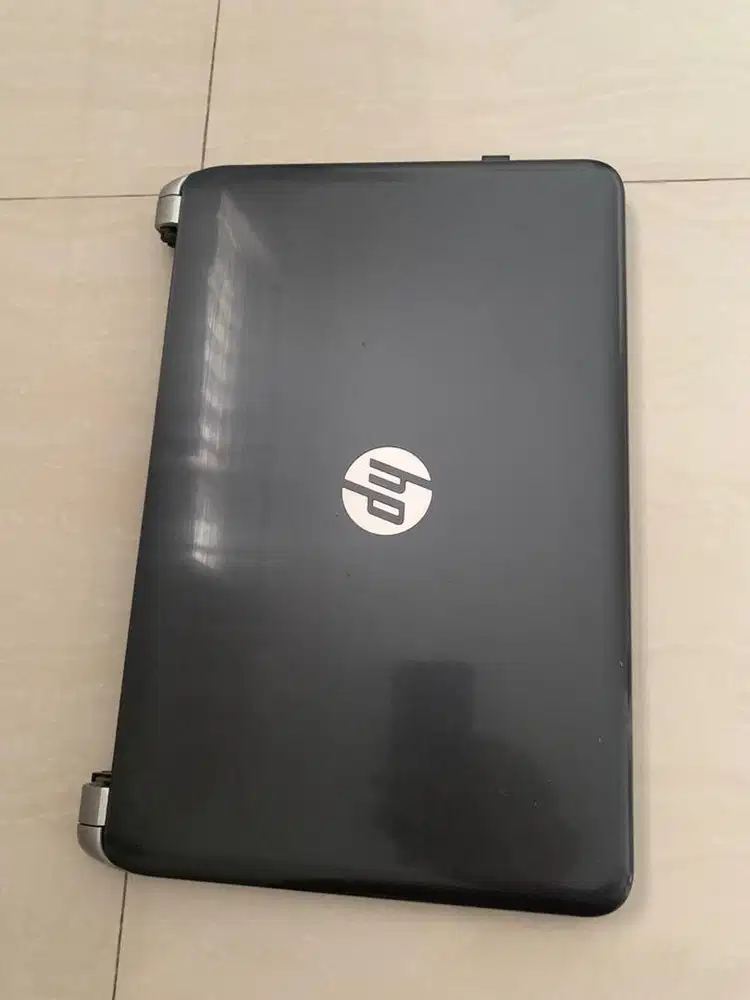 Macbook, laptop, ipad, samsung galaxy note