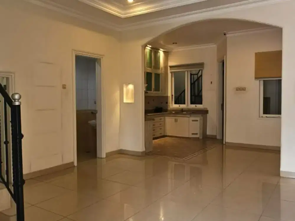 SIAP HUNI Dijual Rumah LIPPO KARAWACI CENTRAL Tangerang