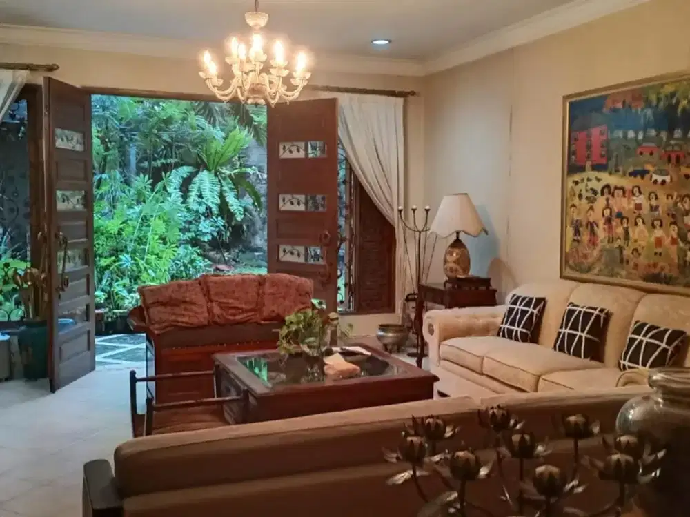 SIAP HUNI DIJUAL Rumah BINTARO Utara