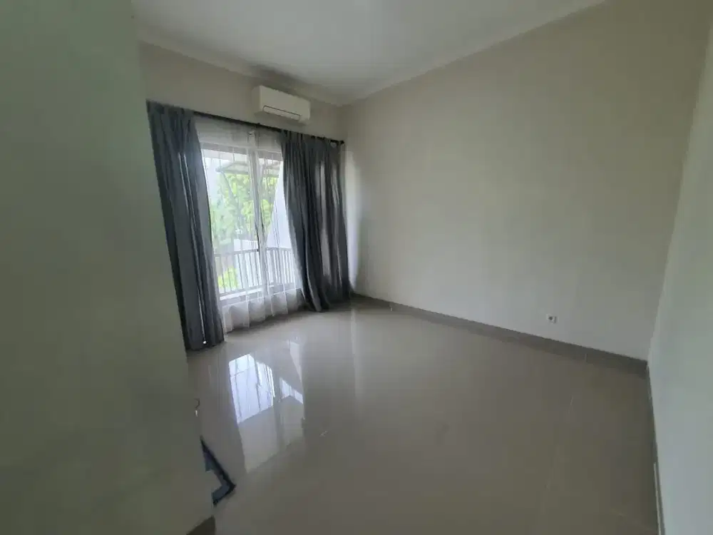 STRATEGIS Dijual Rumah Sektor 1E GADING SERPONG