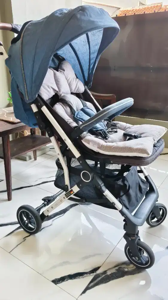 Stroller bayi Babyelle