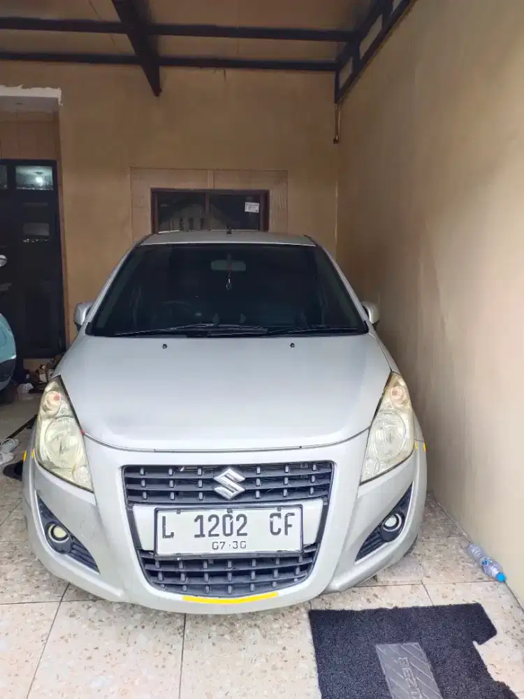 Suzuki splash MT Tahun 2015