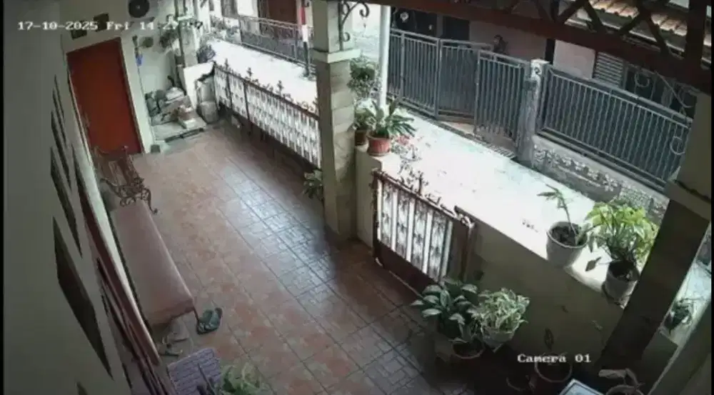 Dibutuhkan Asisten Rumah Tangga