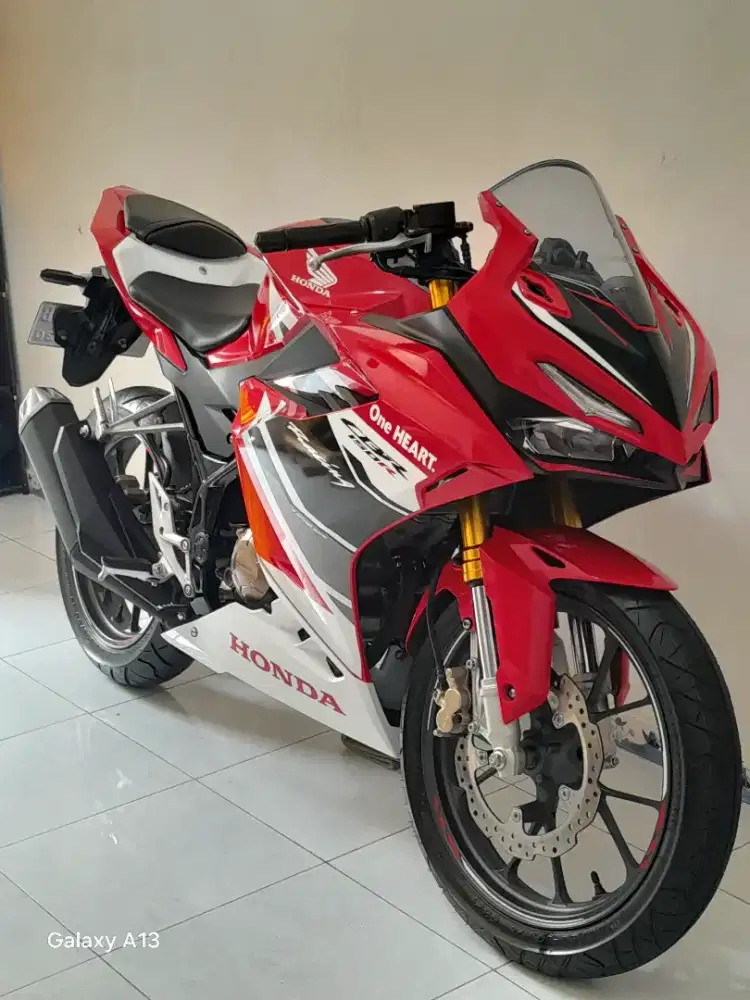 Honda CBR 150R Tahun 2025