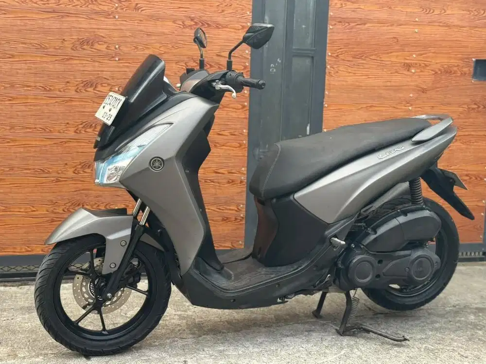 Yamaha lexi 2018 lengkap murah