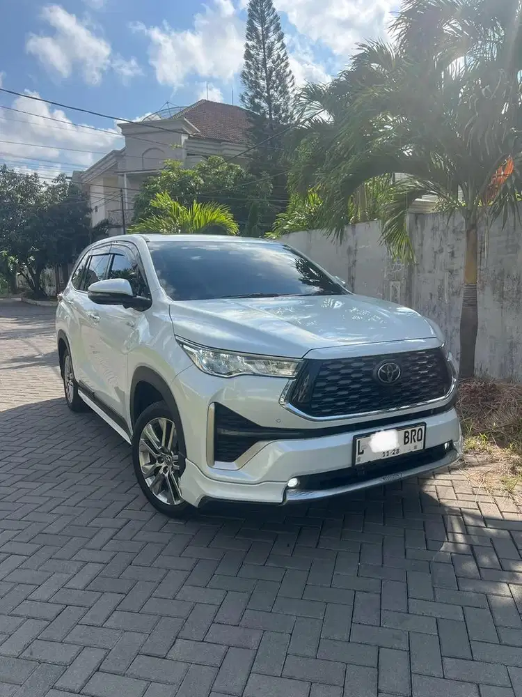 Km15rb||plat cantik|| zenix Q hybrid modelista TSS 2023 (L)