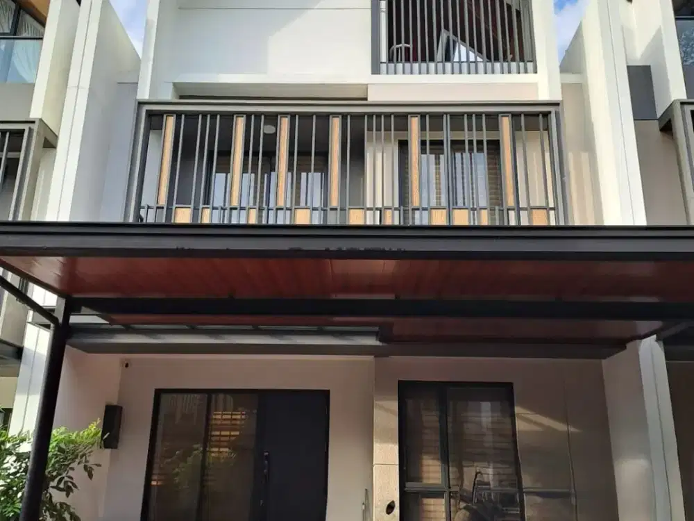 SIAP HUNI Dijual Rumah Strozzi Symphonia GADING SERPONG