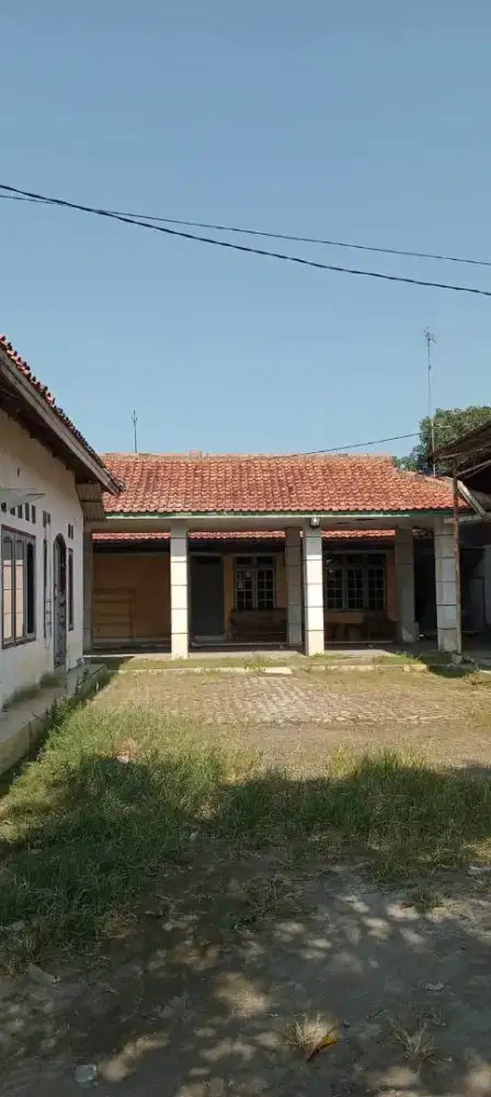 Dijual Rumah & GOR Segeran Juntinyuat Indramayu