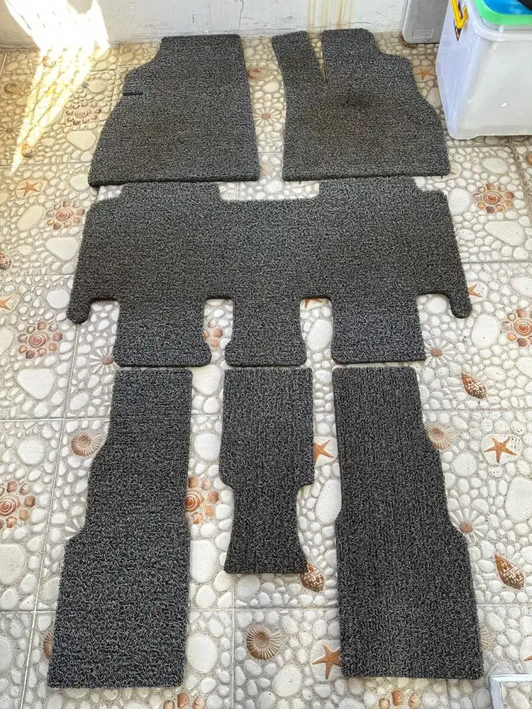 Karpet Mie Bihun INNOVA ZENIQ - Q 2025