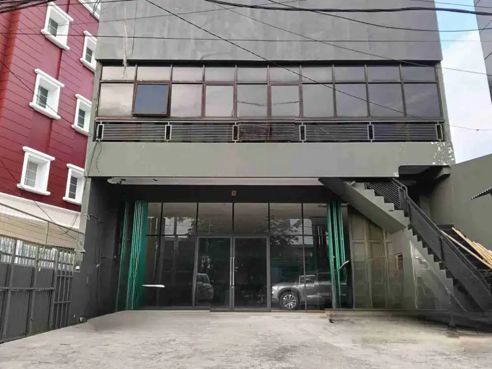 Gedung Ex Dealer Lantai 3 Siap Pakai Di Bekasi Barat, Kota Bekasi
