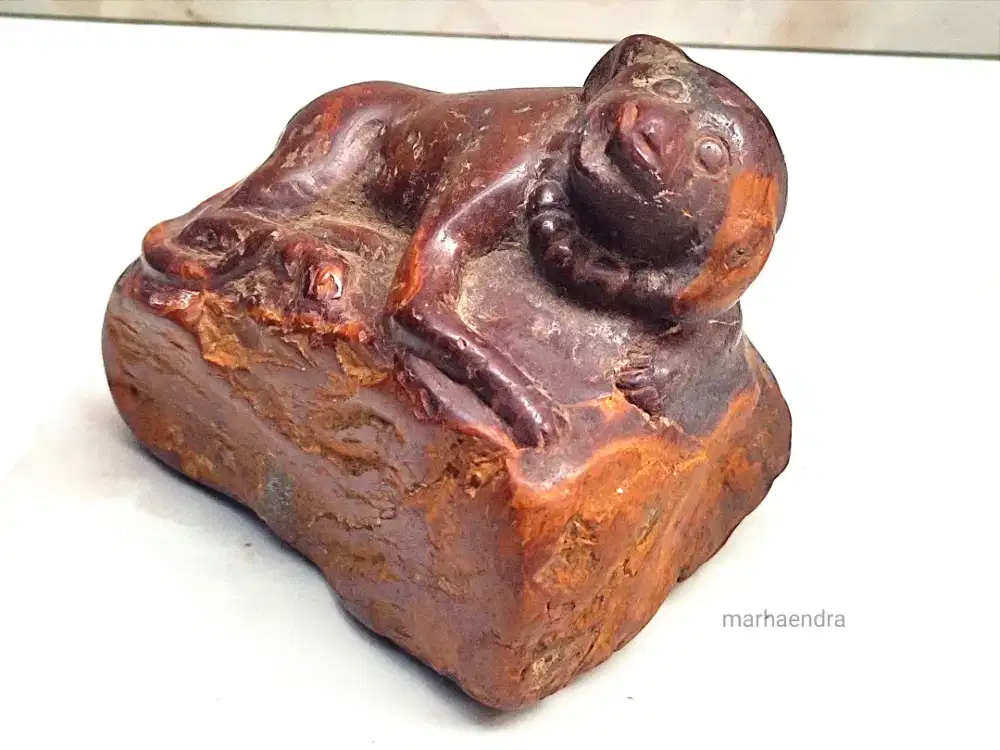 Batu ukiran kuno antik jadul vintage