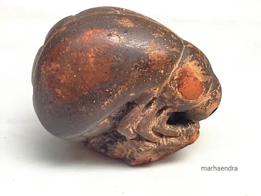 Batu pahatan kuno antik jadul vintage