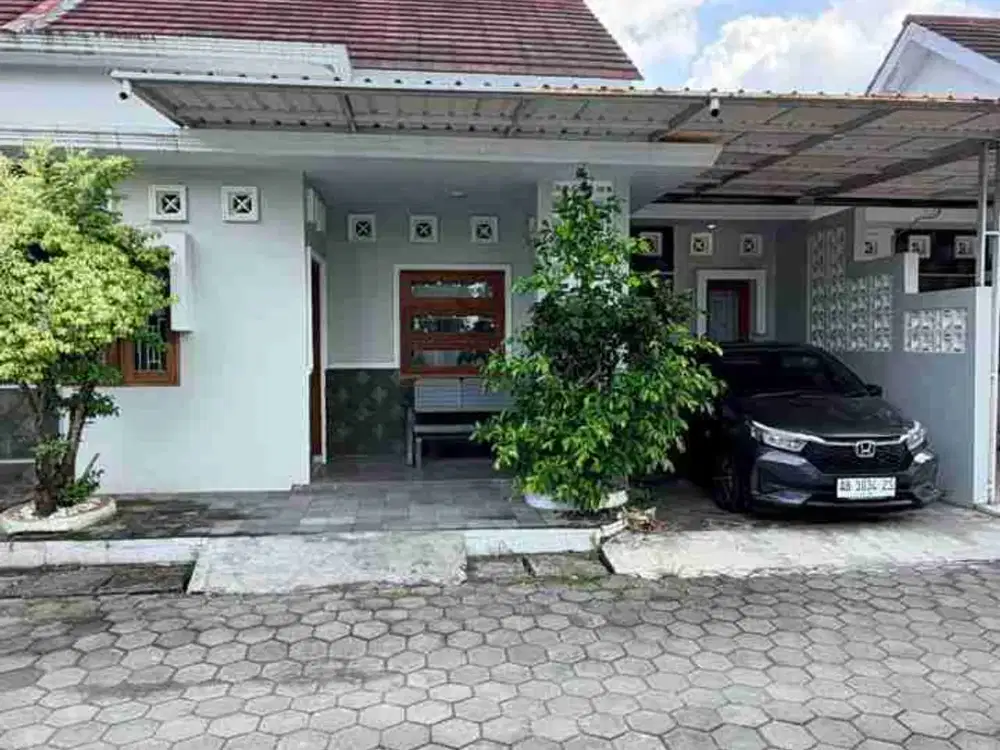 RUMAH CANTIK MINIMALIS DALAM CLUSTER ONE GATE SYSTEM DI PELEM WULUNG DEKAT GEDONGKUNING