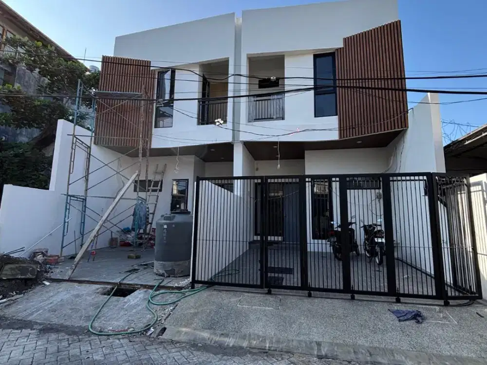 RUMAH BARU MINIMALIS DEKAT MERR