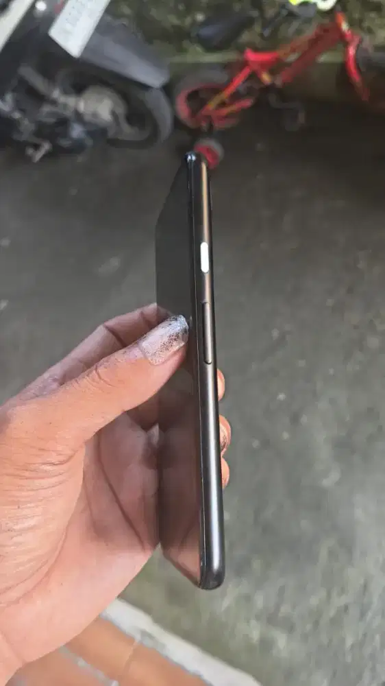 Googel pixsel 4a ram.6/128 normal camra ajaib. Setara iphone 13