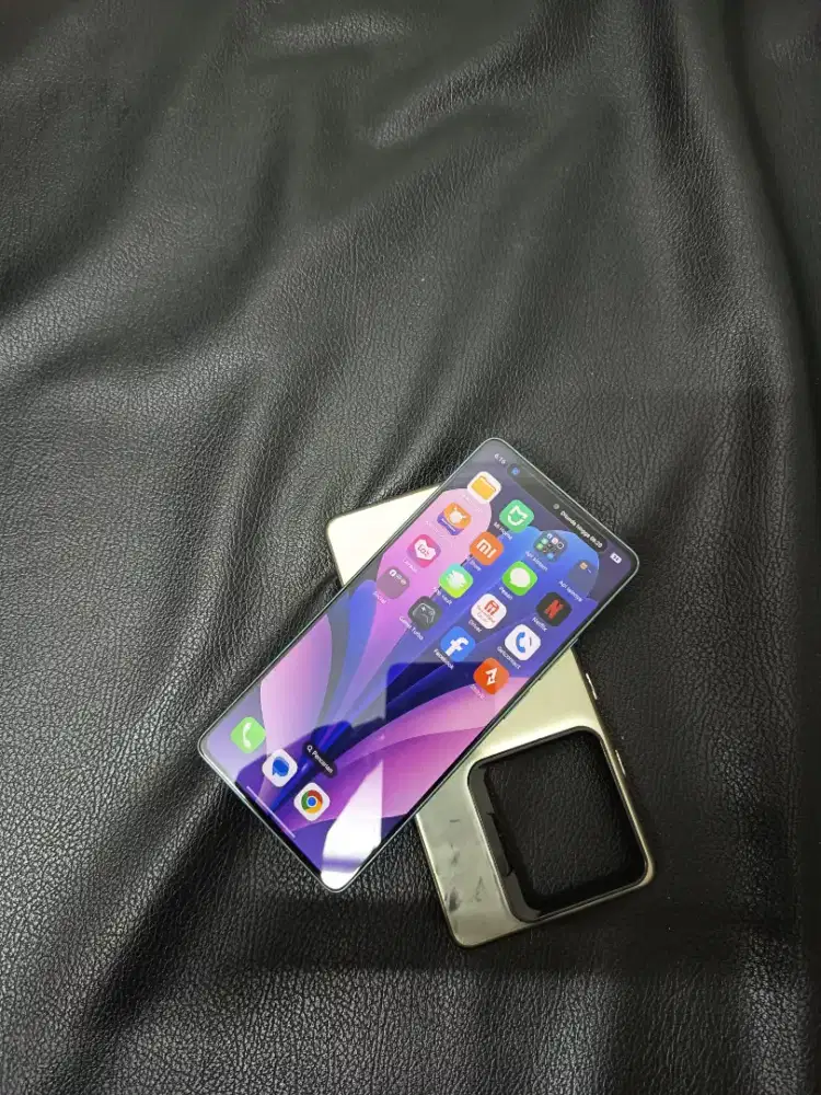 Xiomi note 13 pro ram 8/256