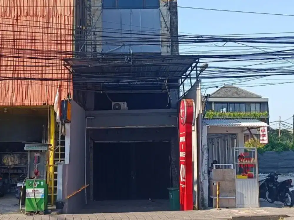 RUKO 3 LANTAI DI NAKULA LEGIAN KUTA BADUNG, BALI