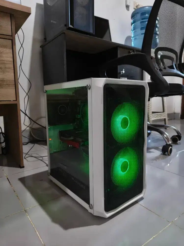 Jual Komputer Bekas Kantor