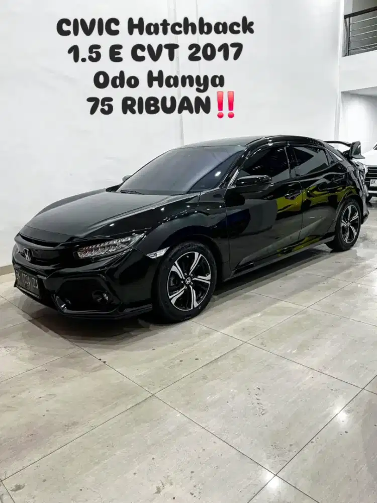 CIVIC HATCHBACK 1.5 Turbo E CVT 2017 / 2018 hitam honda