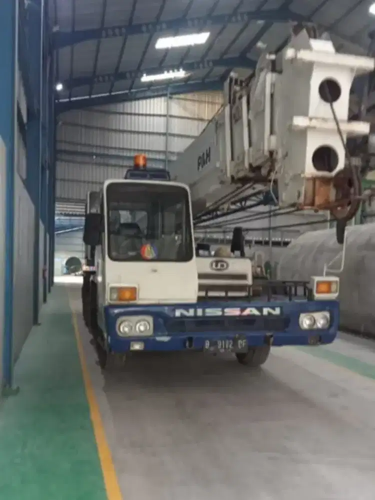 Mobile crane P&H capasitas 25 ton tahun 2010