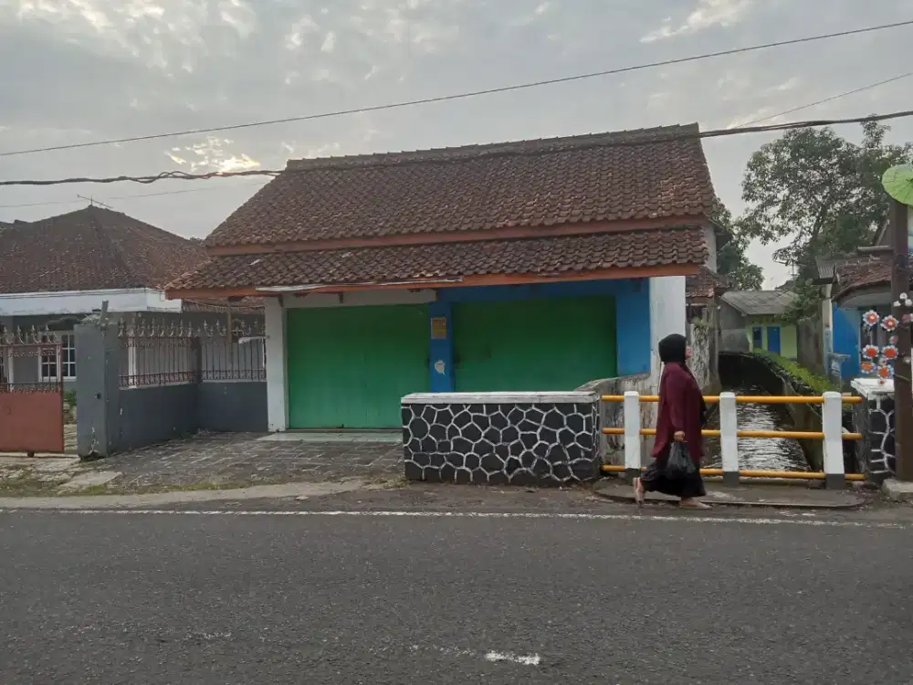 Disewakan ruko ganden 1 lantai strategis banget