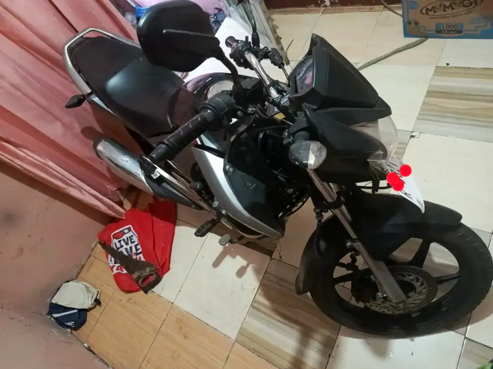 MEGAPRO 2011 Minus pemakaian