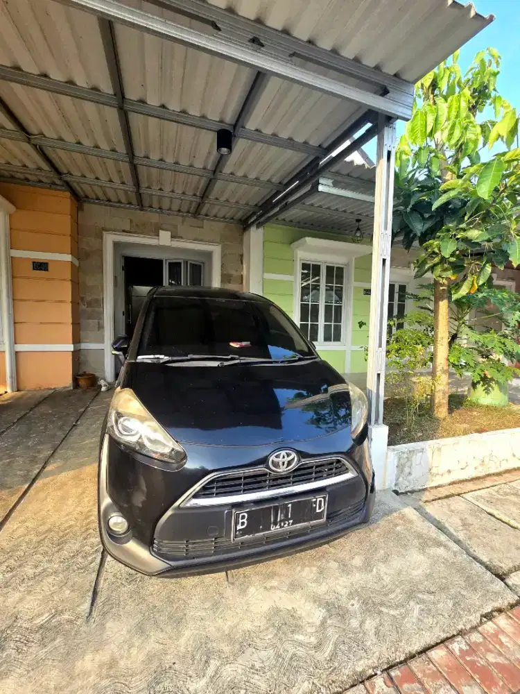 Toyota Sienta 2017 Bensin