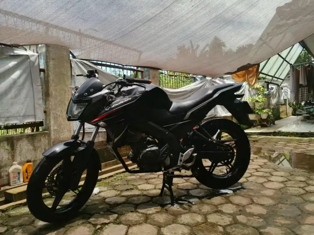 bismillah jual Yamaha Vixion 2013 NVA pajak off BPKB only