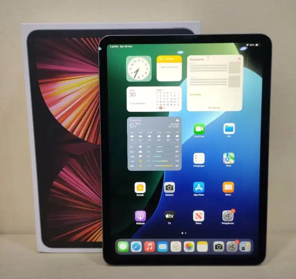 iPad Pro 11 inci Generasi 3 128GB Mines layar bergaris