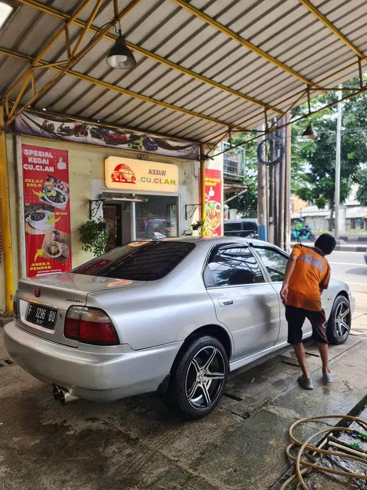 Honda Accord 1996 Bensin