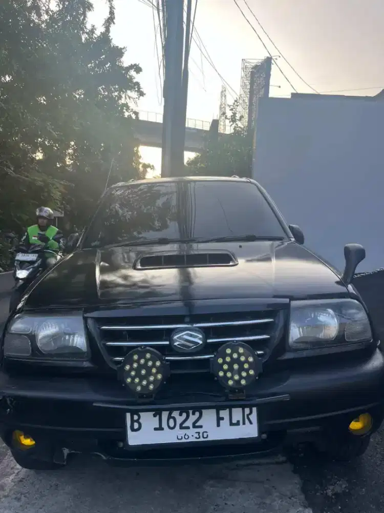 Suzuki Grand Escudo 2004 XL7