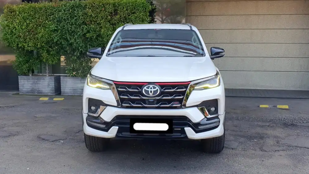 Toyota fortuner vrz trd sportivo 2021 putih pajak panjang