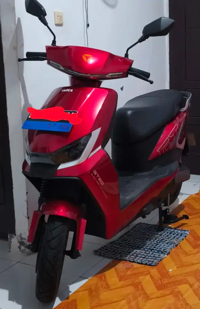 Motor Listrik Mint Seperti Baru