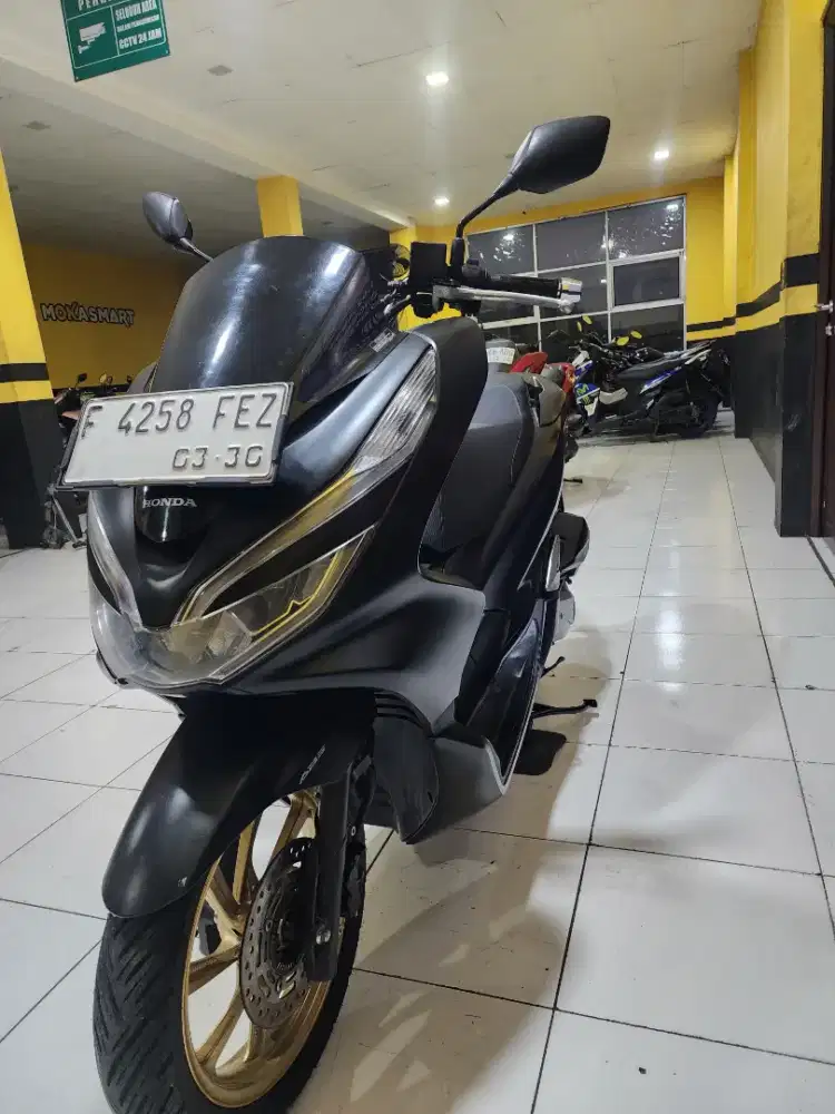PCX 150 ABS Hitam dop,Velg Keren,Bergaransi