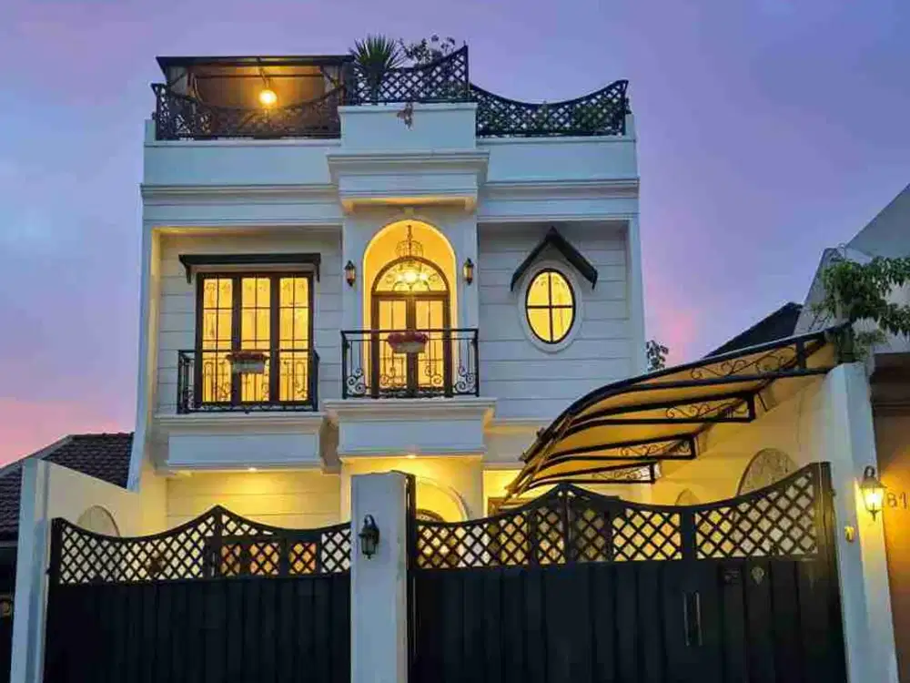 dijual Rumah Mewah Desain Classic Modern di Condet Jakarta Timur