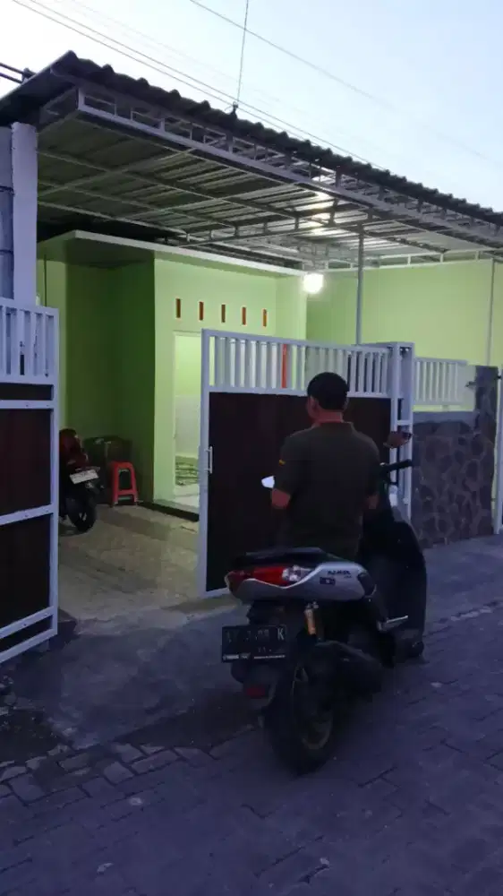 Bismillah dijual rumah second terawat