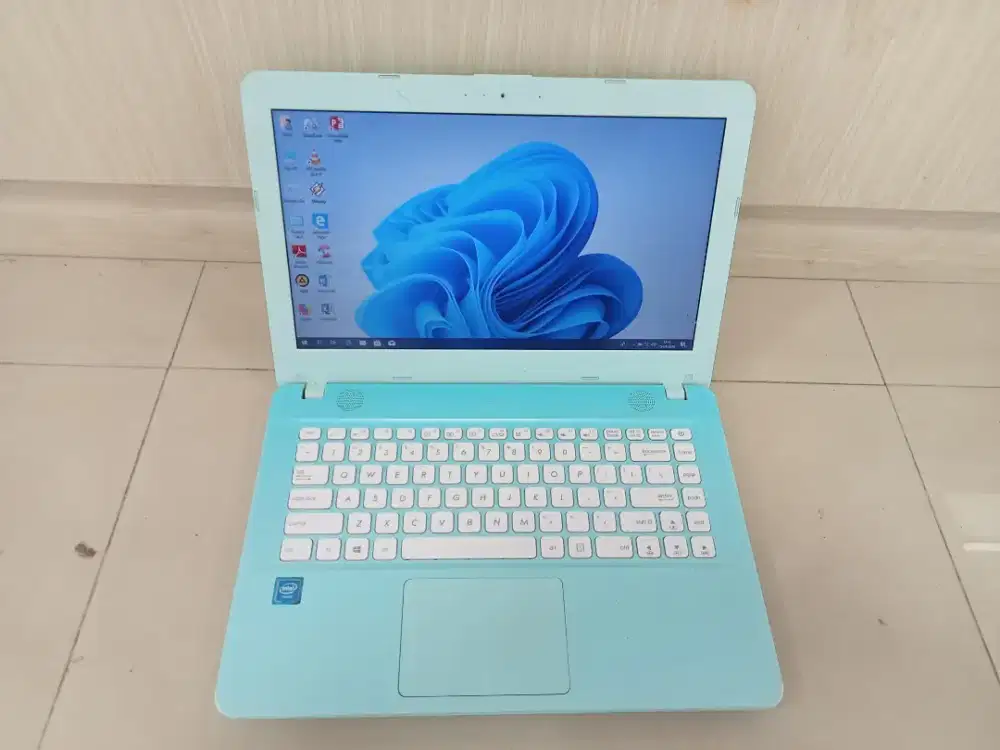 Jual Cepat Laptop Asus X441 Intel Celeron SSD 128GB Windows 10