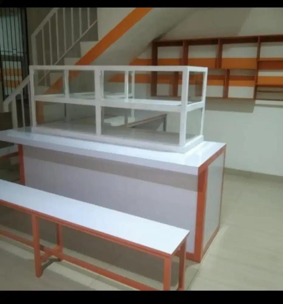 Paket Meja Warteg + etalase kayu