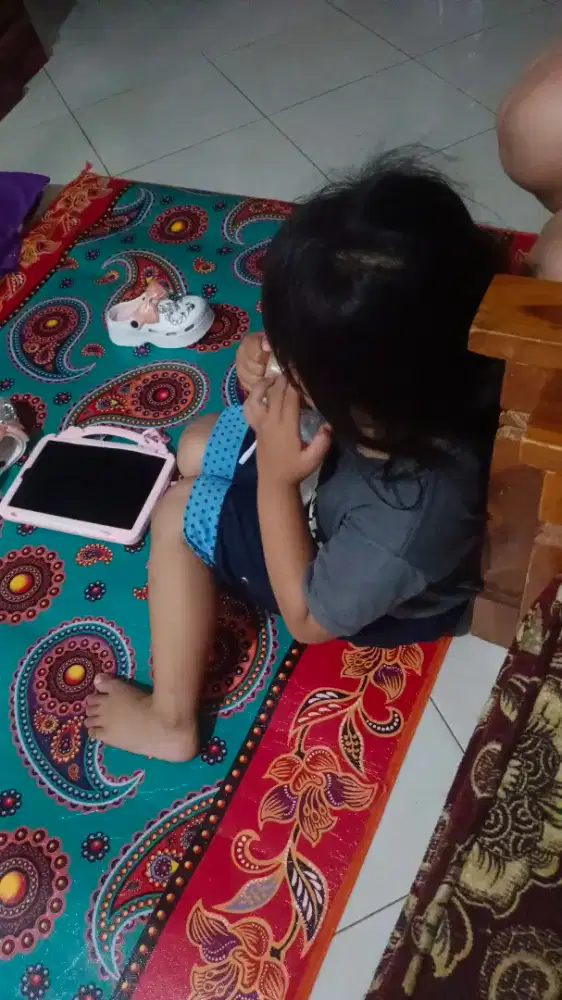 LOWONGAN PENGASUH ANAK + ART