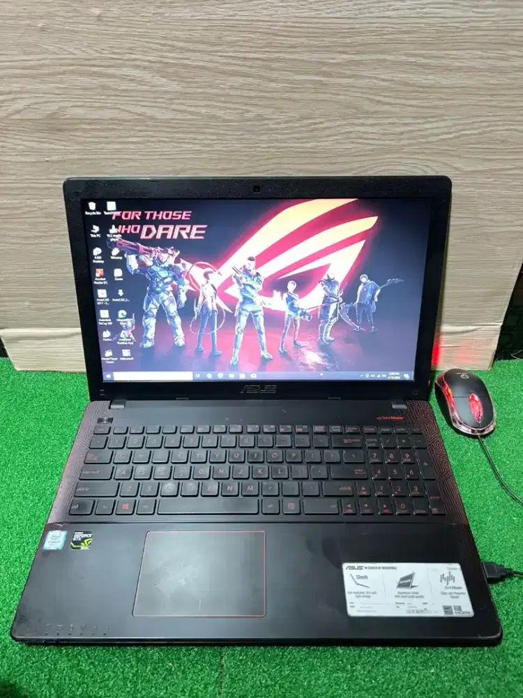 Laptop Gaming ASUS X550VX