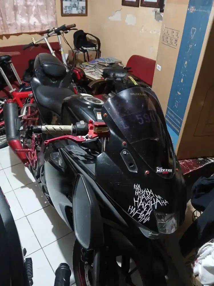 SUZUKI GSX 2017 HITAM