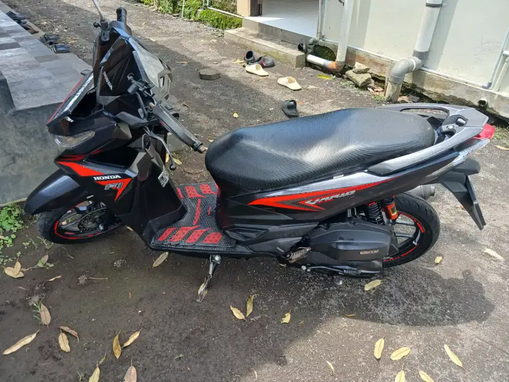 Vario 125 new LED 2015