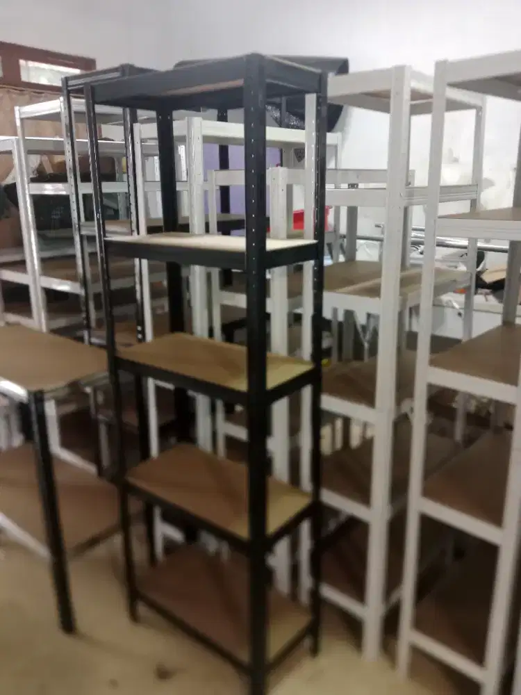 Borongan Rak serbaguna ada 17 unit kondisi baru